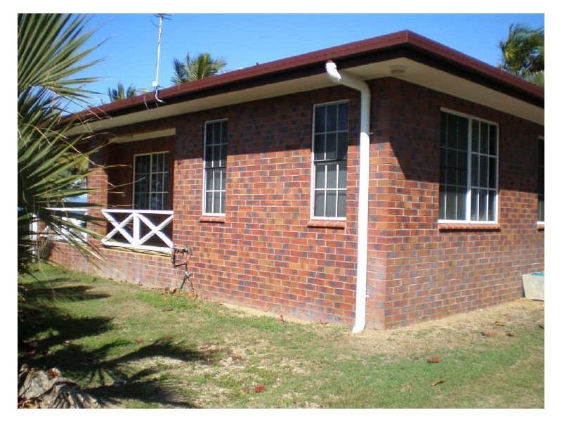 9 Thomas Street, Bowen QLD 4805