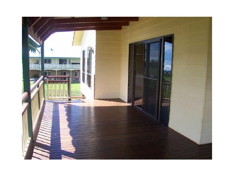 36 Wentworth Street, Bowen QLD 4805