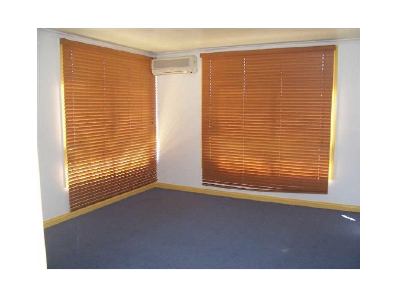 36 Wentworth Street, Bowen QLD 4805