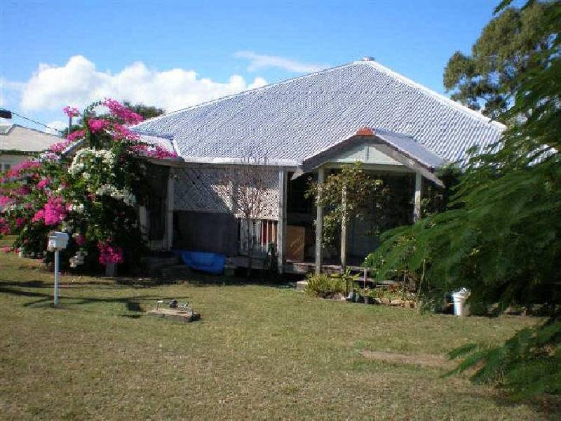 25 Powell Street, Bowen QLD 4805