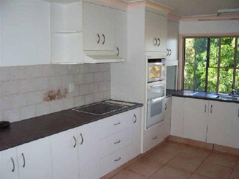 122 Herbert Street, Bowen QLD 4805