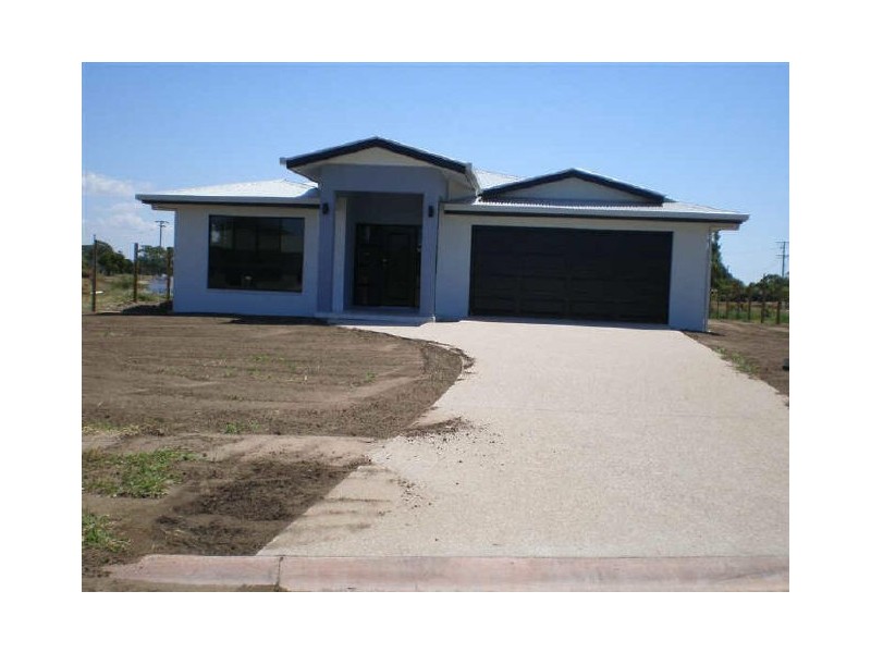 24 Kirkpatrick Court, Bowen QLD 4805