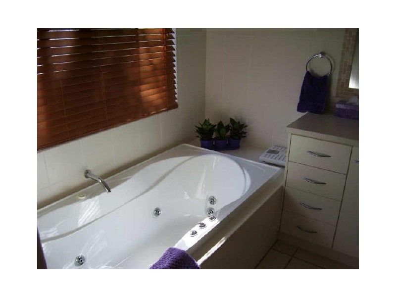 3-87A Horseshoe Bay Road, Bowen QLD 4805