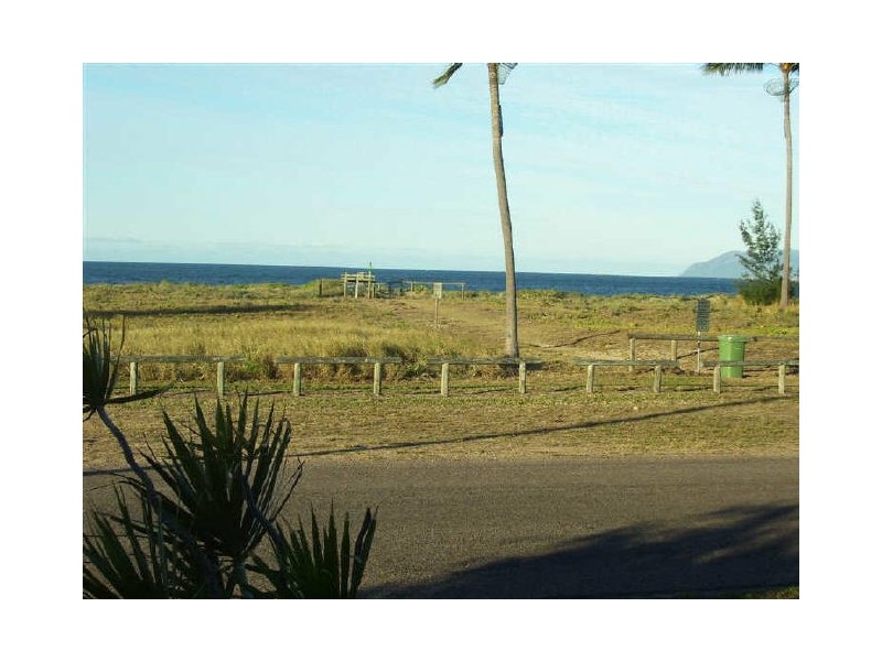 61 The Esplanade, Bowen QLD 4805