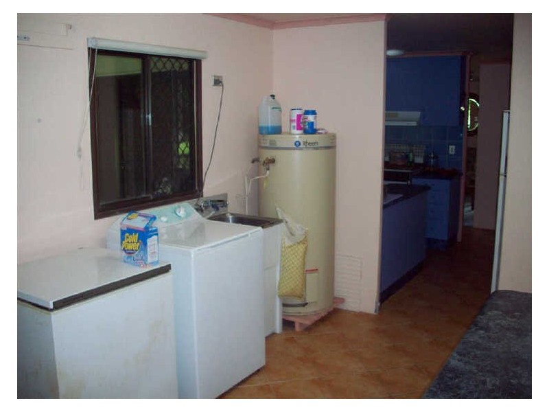 80 Hillview Road, Bowen QLD 4805