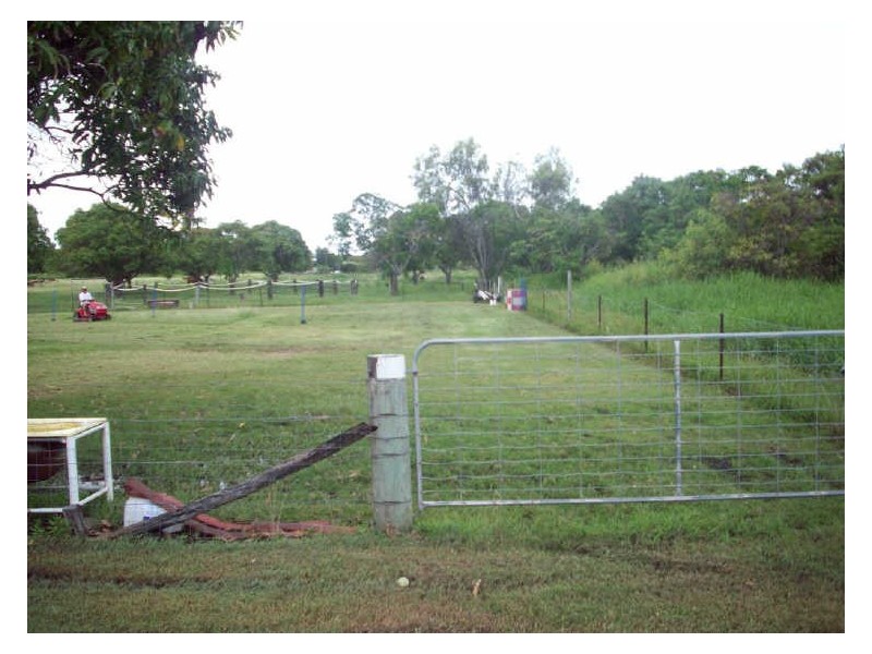 80 Hillview Road, Bowen QLD 4805