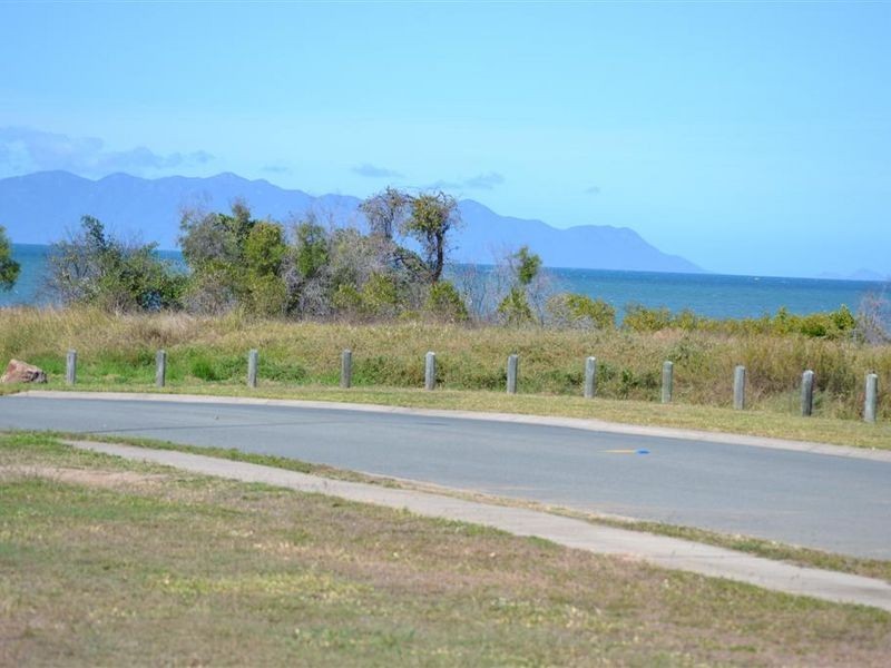 155 Ocean View Drive, Bowen QLD 4805