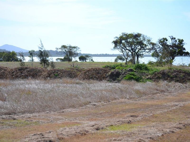 155 Ocean View Drive, Bowen QLD 4805