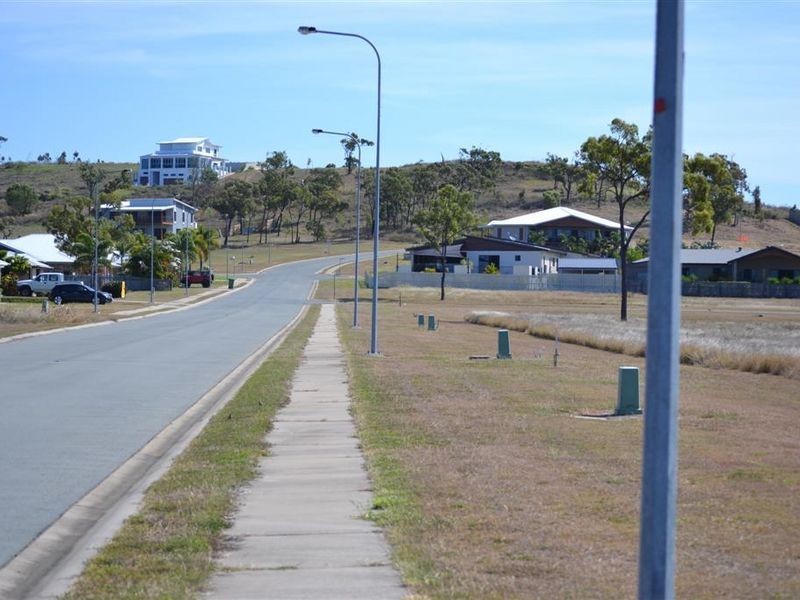 155 Ocean View Drive, Bowen QLD 4805