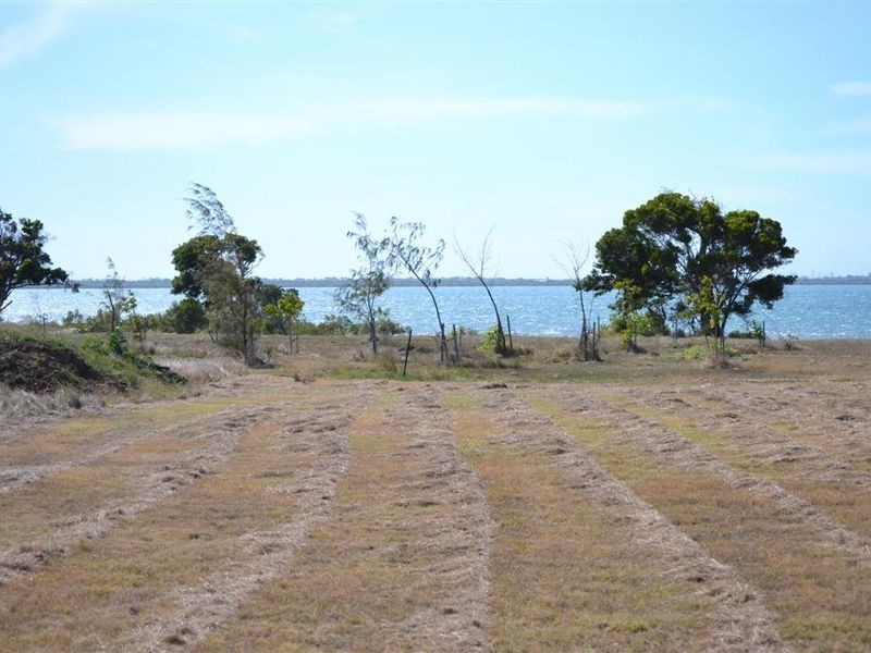 155 Ocean View Drive, Bowen QLD 4805