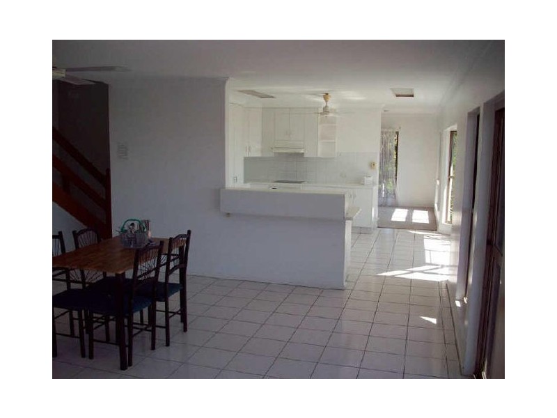 11 Avicennia Street, Bowen QLD 4805