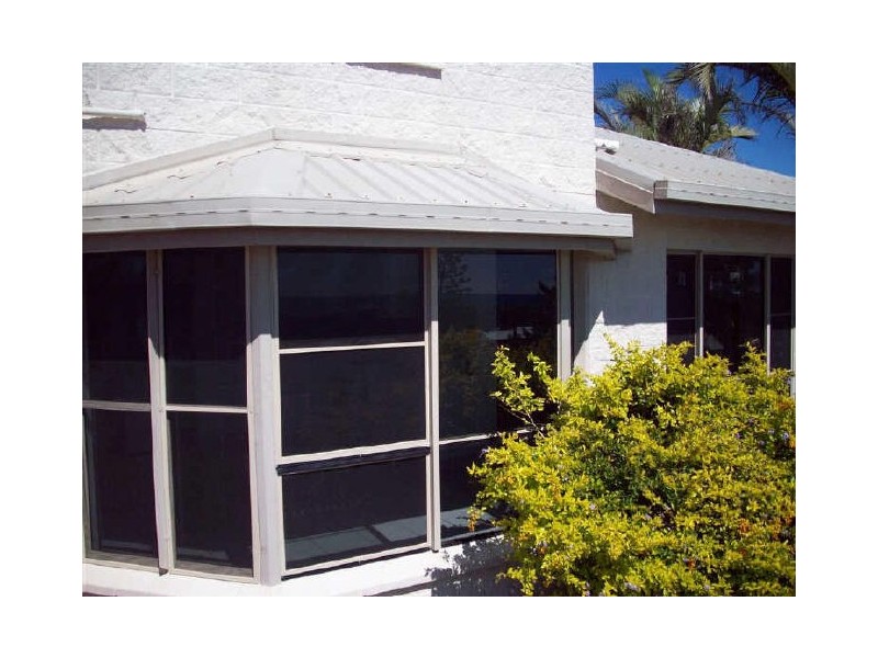 11 Avicennia Street, Bowen QLD 4805