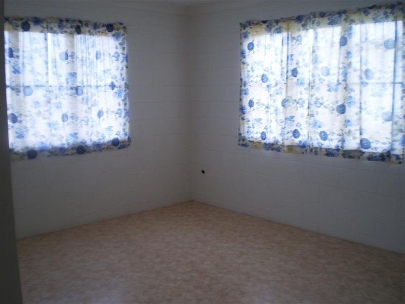 63 The Esplanade, Bowen QLD 4805