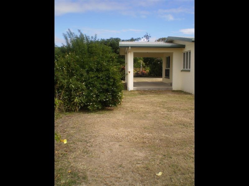 63 The Esplanade, Bowen QLD 4805