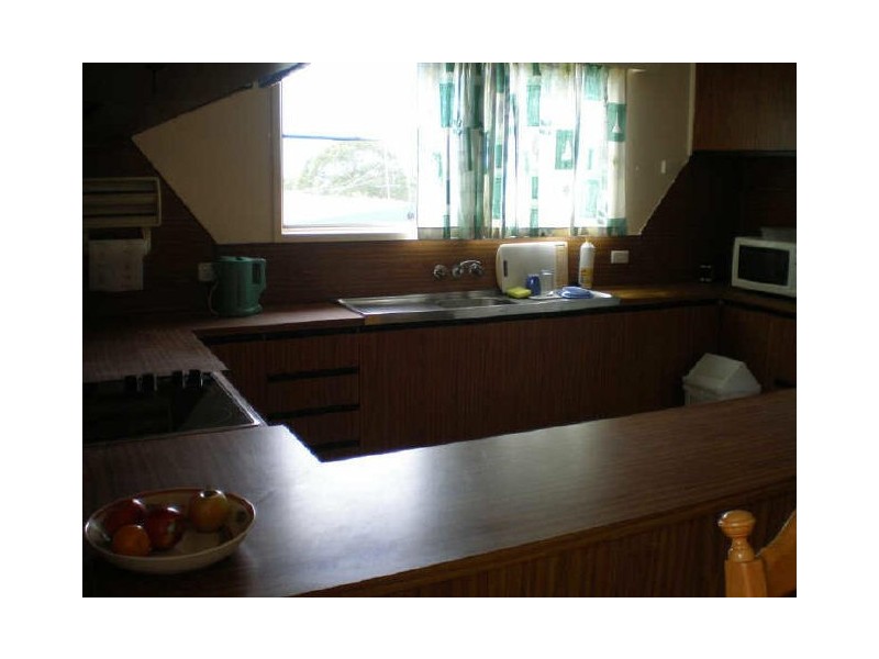 14 Banksia Street, Bowen QLD 4805