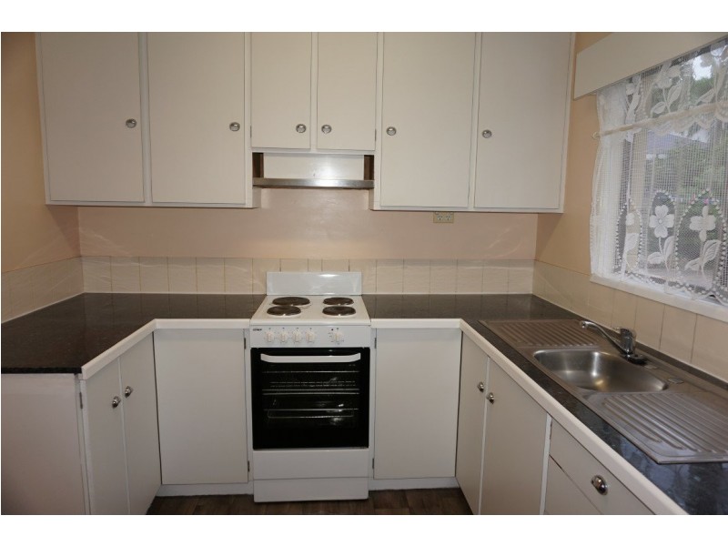 83 Poole Street, Bowen QLD 4805