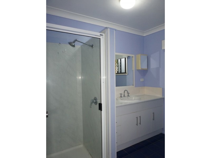 83 Poole Street, Bowen QLD 4805