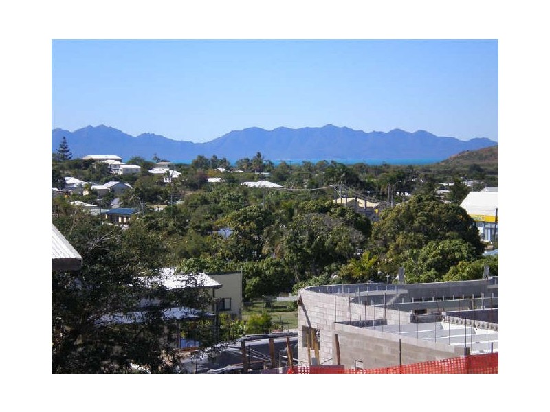 50 Gregory Street, Bowen QLD 4805