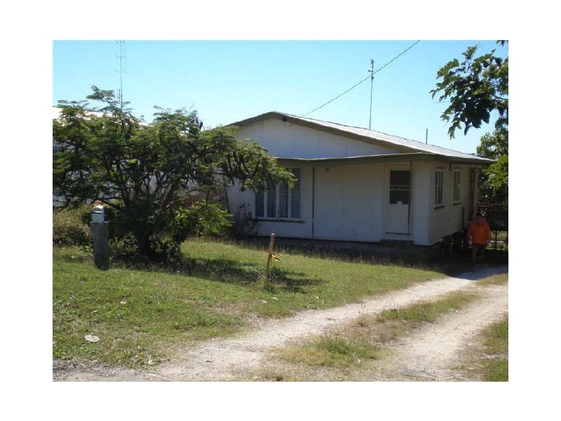 50 Gregory Street, Bowen QLD 4805