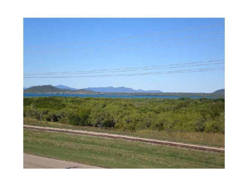 93 Williams Street, Bowen QLD 4805