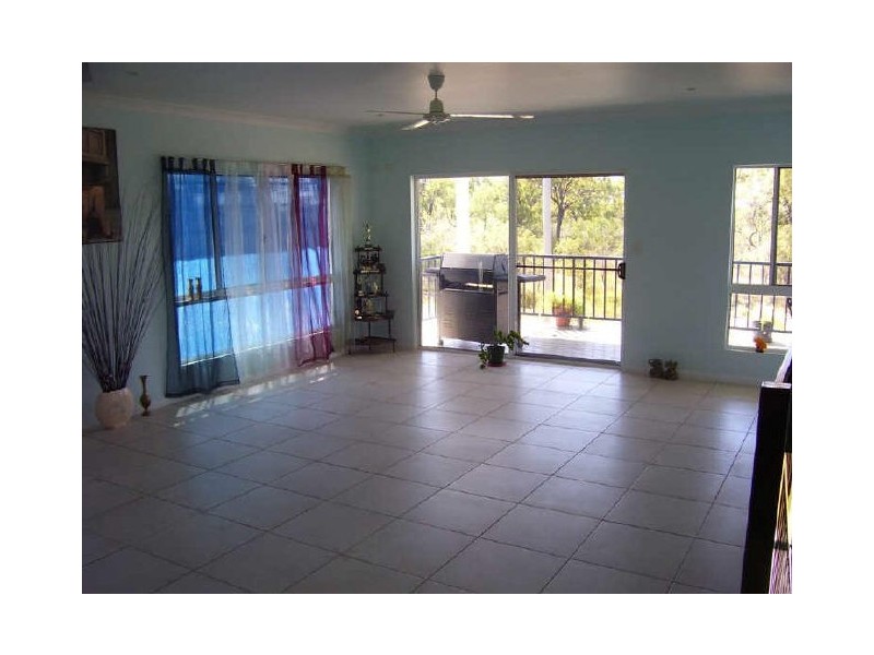 17 Pitcain Avenue, Bowen QLD 4805