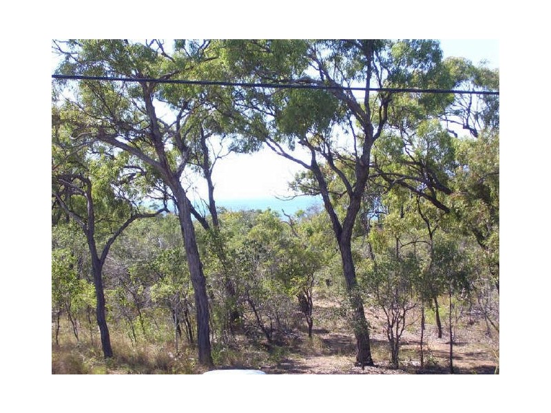 17 Pitcain Avenue, Bowen QLD 4805