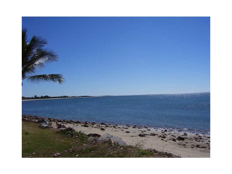 12 Howard Street, Bowen QLD 4805