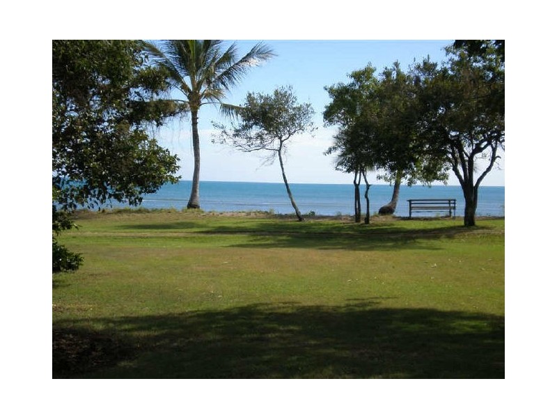 24 Horseshoe Bay Road, Bowen QLD 4805