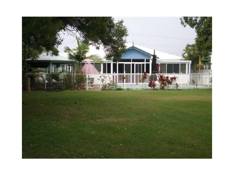 24 Horseshoe Bay Road, Bowen QLD 4805