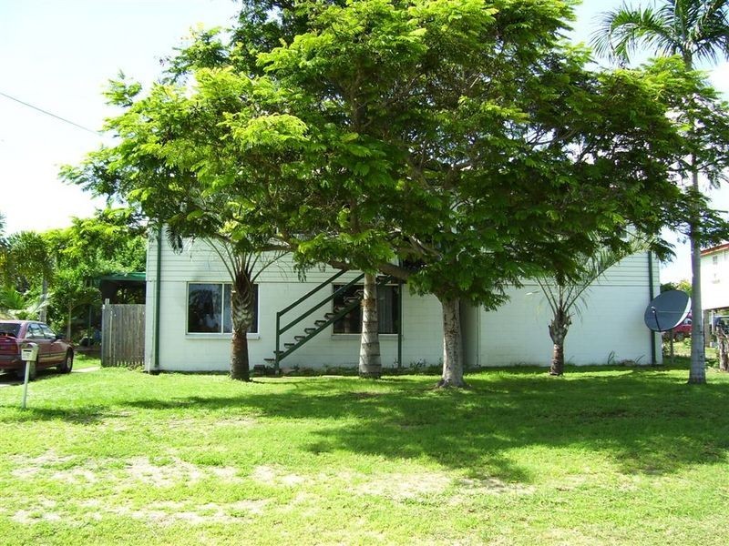 29 Livingstone Street, Bowen QLD 4805