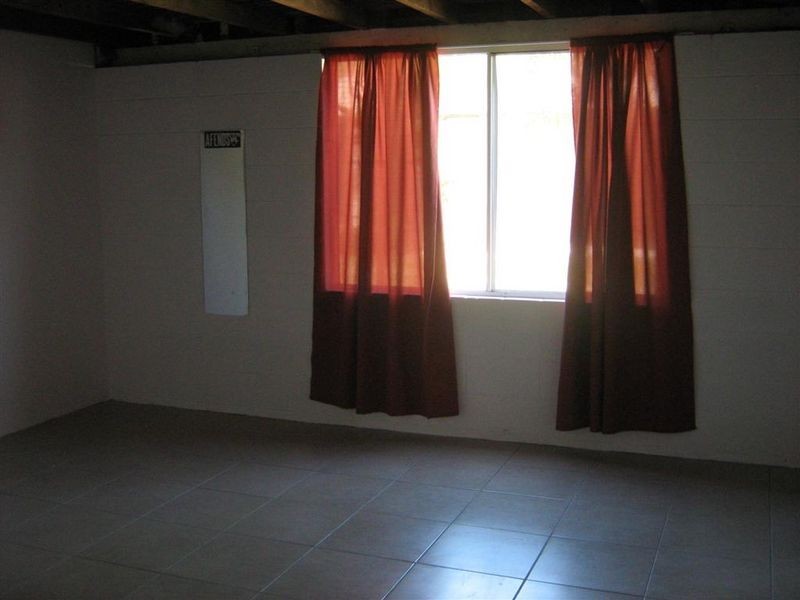 29 Livingstone Street, Bowen QLD 4805