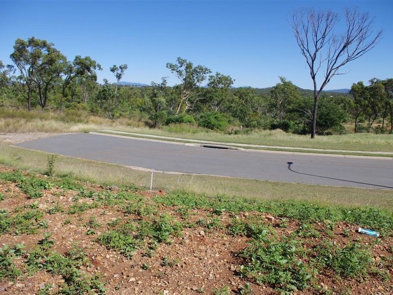 2 Grandview Terrace, Bowen QLD 4805
