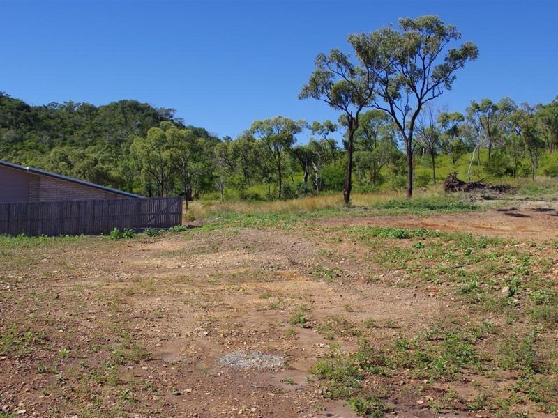 2 Grandview Terrace, Bowen QLD 4805