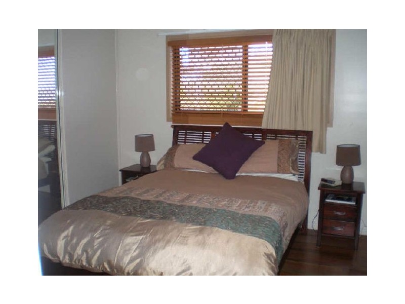 8 Pilcher Place, Bowen QLD 4805