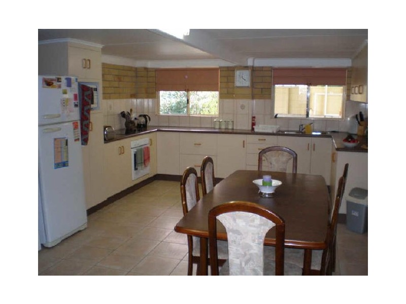 14 Leichhardt Street, Bowen QLD 4805