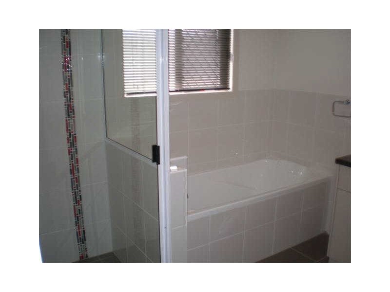 8/25 Don Street, Bowen QLD 4805