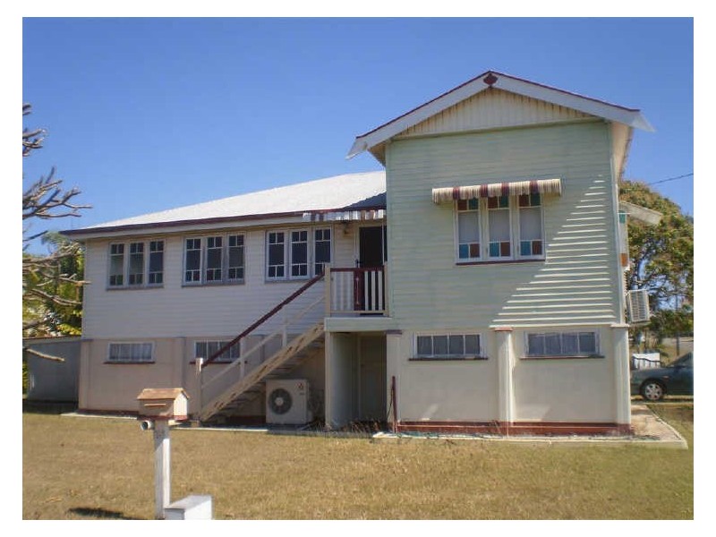 31 Sinclair Street, Bowen QLD 4805