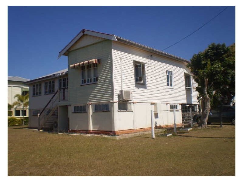 31 Sinclair Street, Bowen QLD 4805