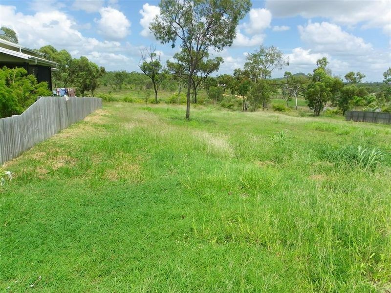 18 Fairway Drive, Bowen QLD 4805