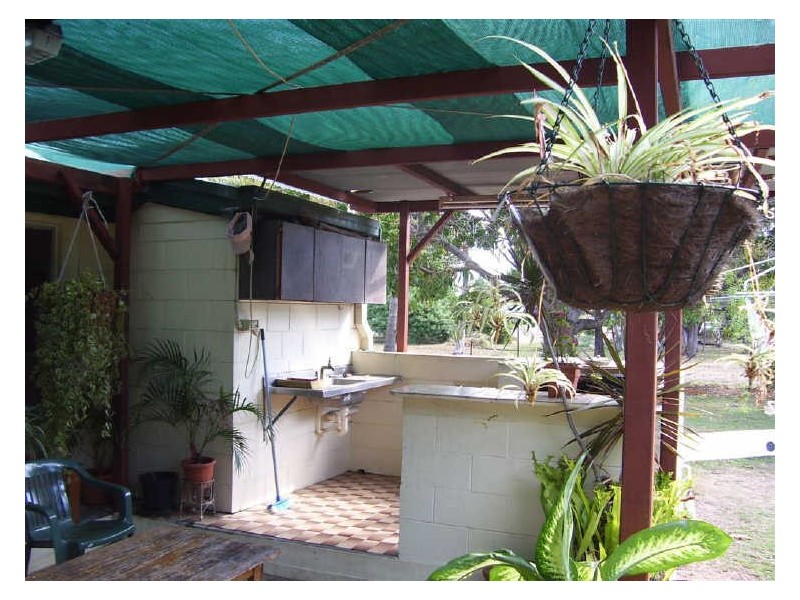 2 Howard Street, Bowen QLD 4805