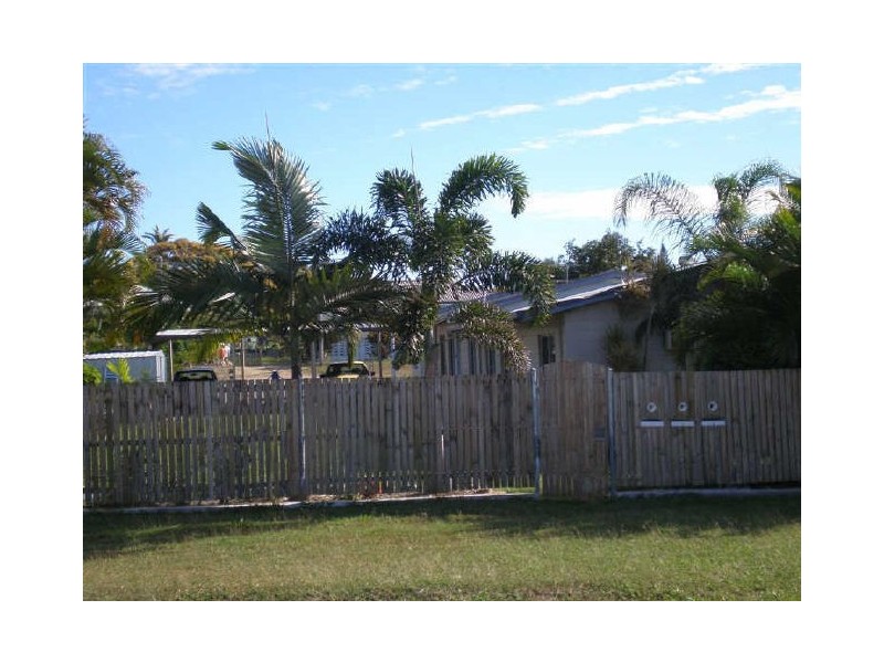 51 Leichhardt Street, Bowen QLD 4805
