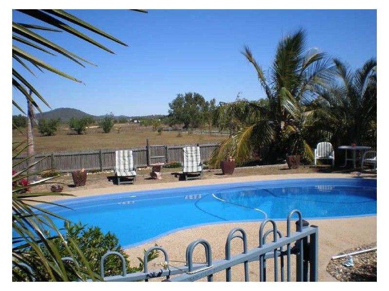 75 Flemington Road, Bowen QLD 4805