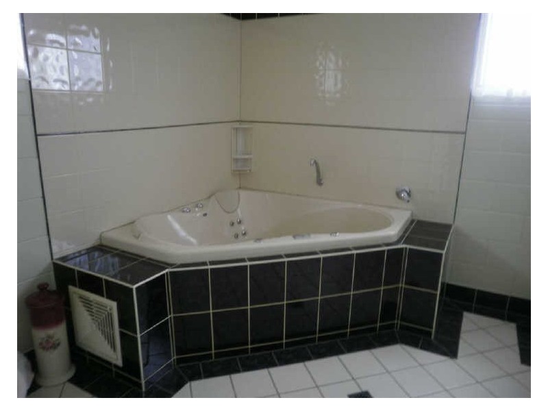 75 Flemington Road, Bowen QLD 4805