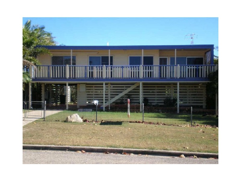 16 Daniel Street, Bowen QLD 4805