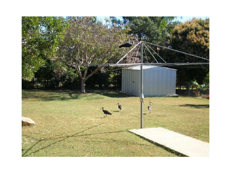 16 Daniel Street, Bowen QLD 4805