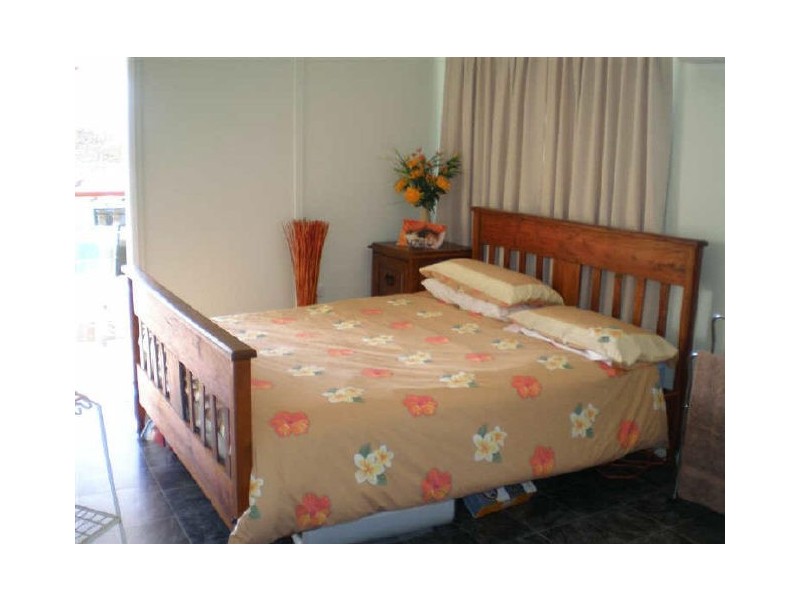 17 Don Street, Bowen QLD 4805