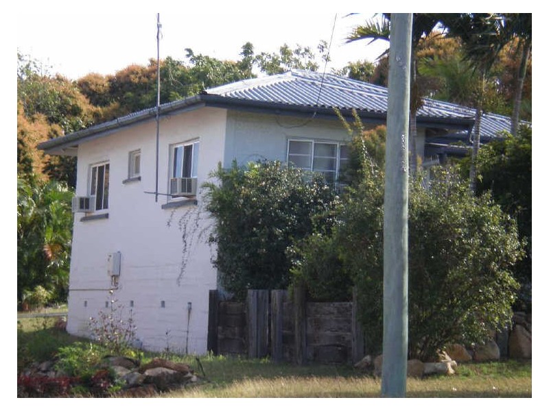 82 Gordon Street, Bowen QLD 4805