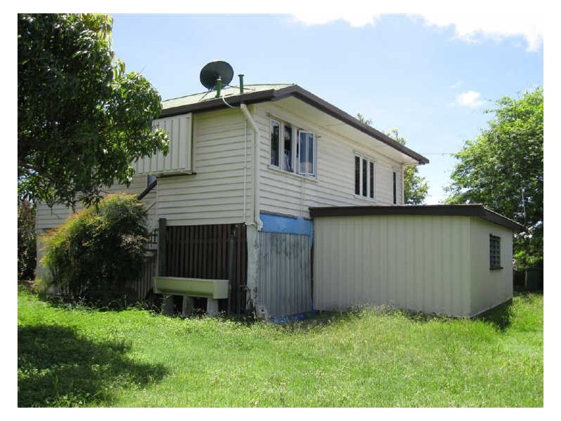 67 Leichhardt Street, Bowen QLD 4805