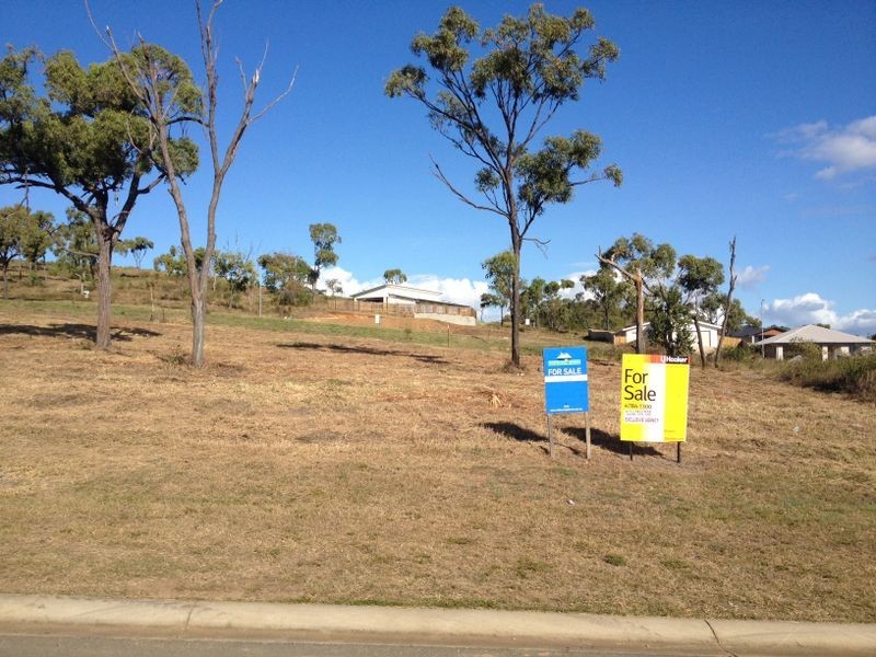 4 Sunshine Court, Bowen QLD 4805