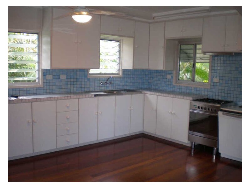 7a Philip Street, Bowen QLD 4805